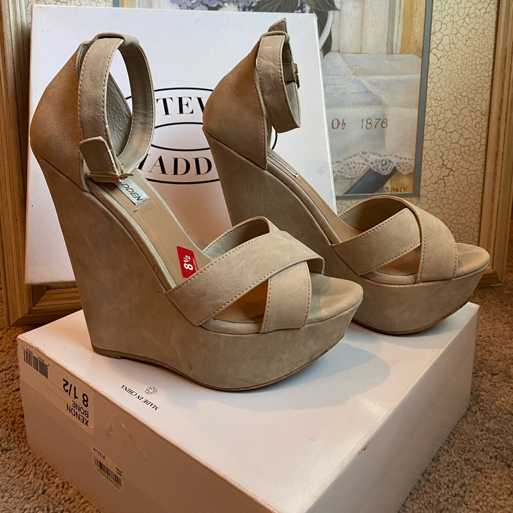 Steve Madden Xenon Wedge 8.5